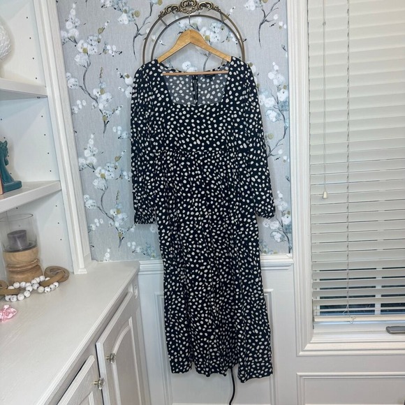 Who What Wear Dresses & Skirts - Who What Wear Polka Dot Square Neck Midi Dress Black White Long Sleeve Large